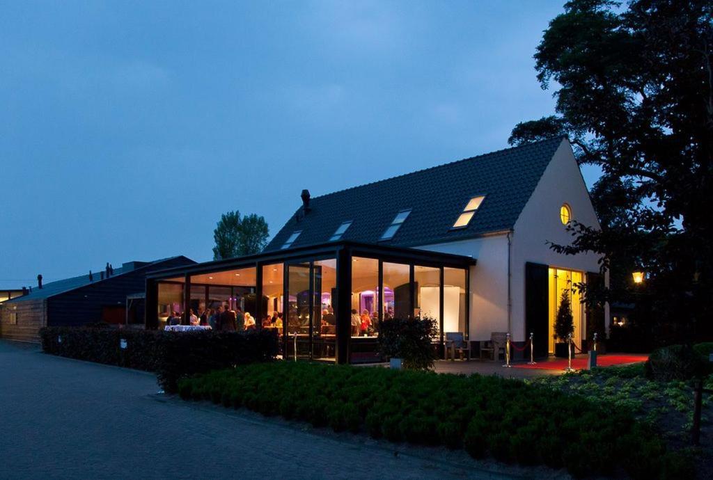Natuurhuisje Bergvliet - Nature, Golf & Wellness Oosterhout  Buitenkant foto